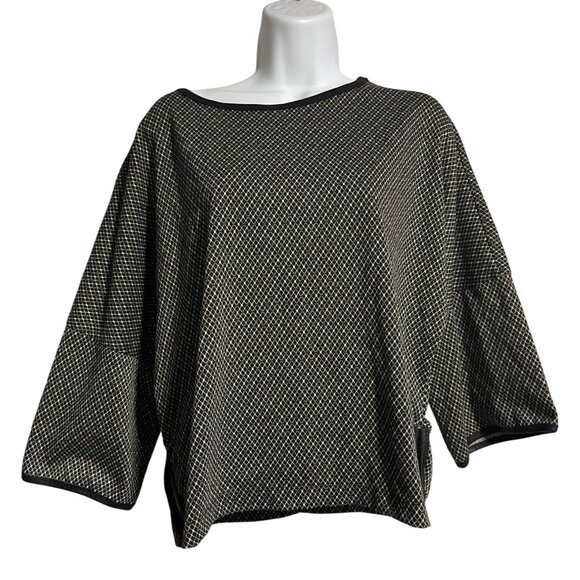 Max Studio London Womens Black Diamond Print Lightweight Top Size S Short Length - Picture 2 of 9